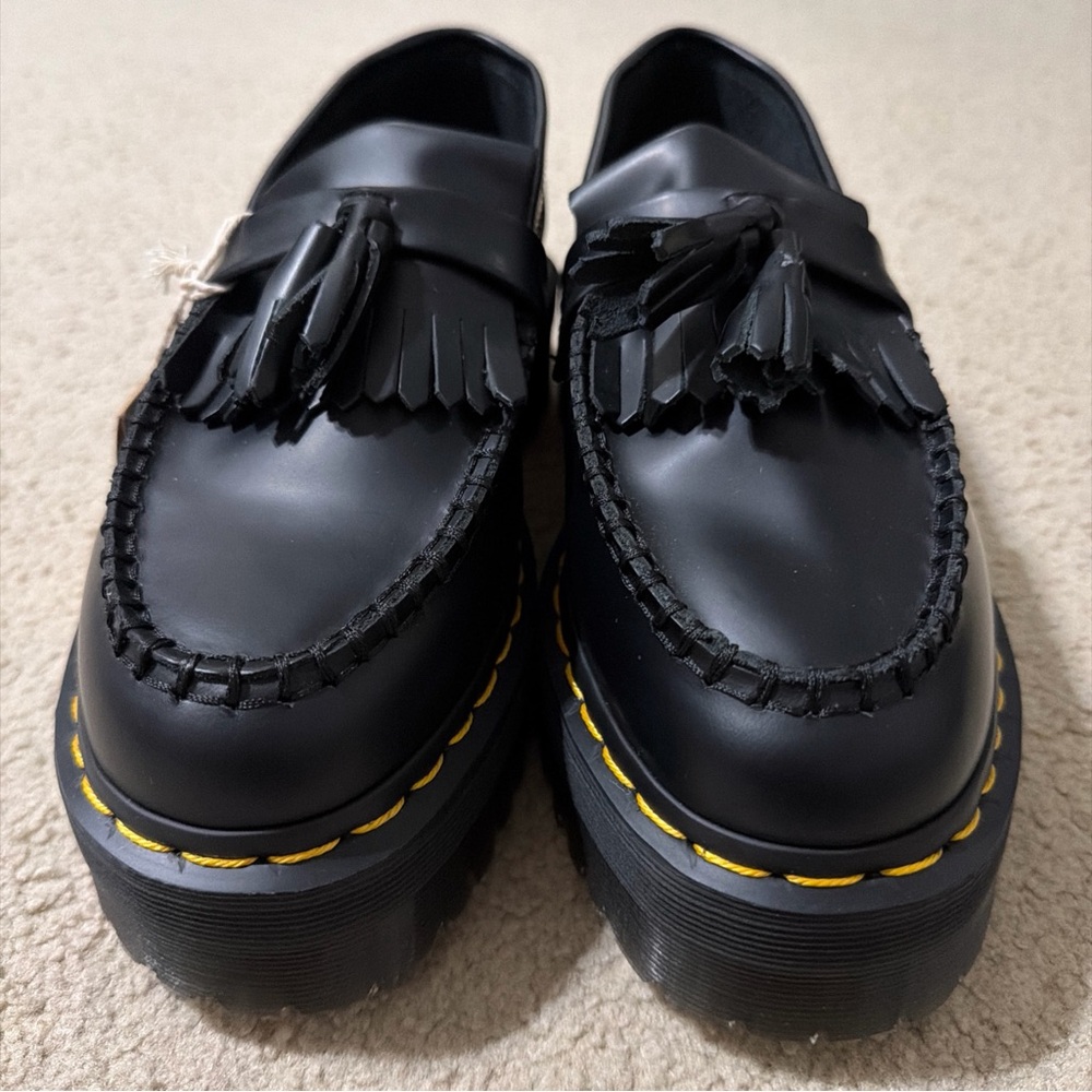 Black Tassel Platform Loafers - Picture 3 of 10